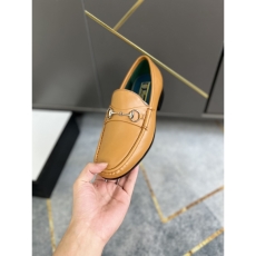 Gucci Leather Shoes